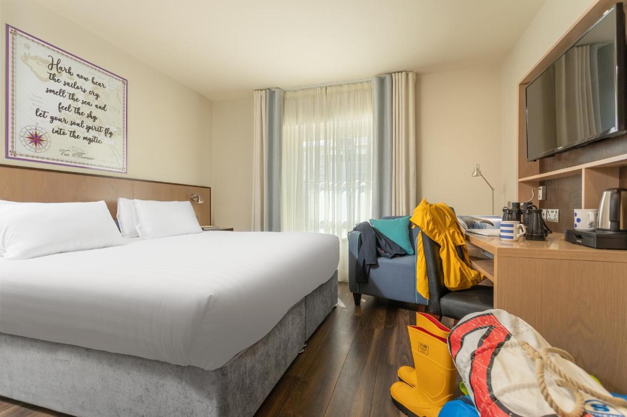 Double Single Bedded Room,1012168021:JPEG